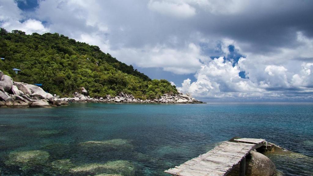 Thalassa Hotel Koh Tao Exteriör bild
